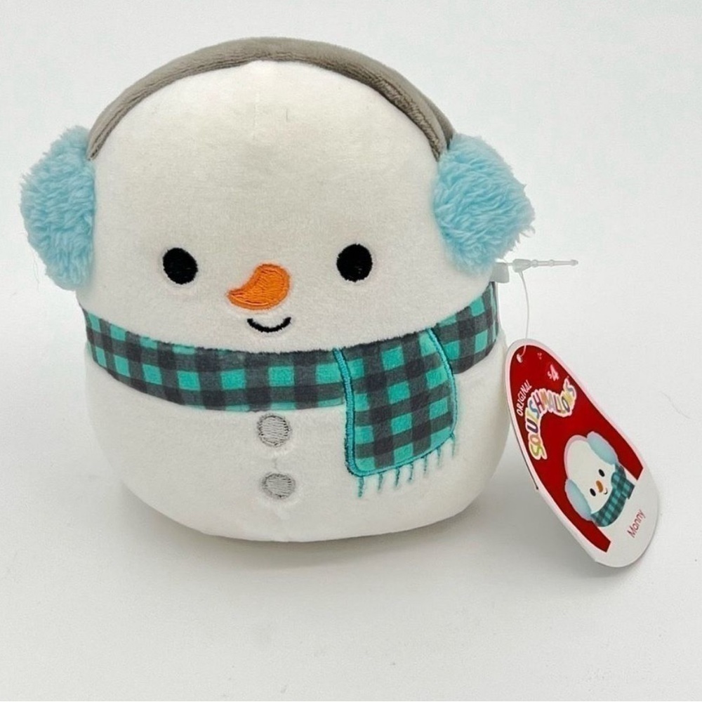 Squishmallow New! Manny Snowman Stuffed Toy - Picture 2 of 3